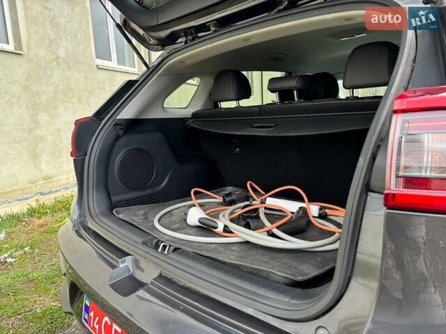 Киа Niro 2019 в Дрогобыче на Automoto.ua Серый Киа Niro, объемом двигателя 0 л и пробегом 139 тыс. км за 17777 $, фото 19 на Automoto.ua