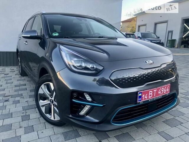 Сірий Кіа Niro, об'ємом двигуна 0 л та пробігом 125 тис. км за 18150 $, фото 27 на Automoto.ua