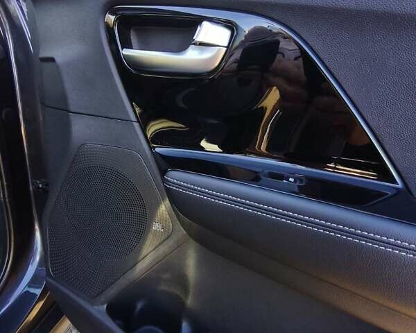 Сірий Кіа Niro, об'ємом двигуна 0 л та пробігом 154 тис. км за 18000 $, фото 52 на Automoto.ua