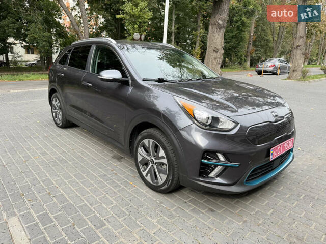 Сірий Кіа Niro, об'ємом двигуна 0 л та пробігом 65 тис. км за 16700 $, фото 6 на Automoto.ua