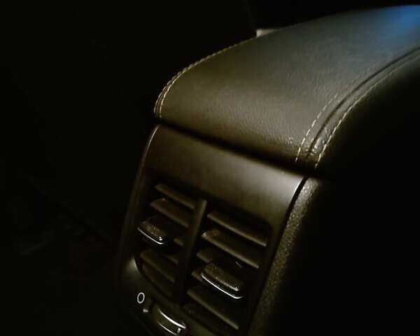 Сірий Кіа Niro, об'ємом двигуна 1.58 л та пробігом 84 тис. км за 17200 $, фото 9 на Automoto.ua