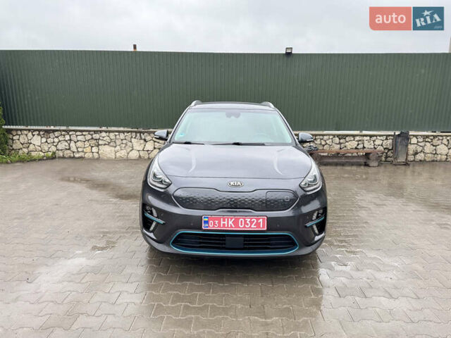 Серый Киа Niro, объемом двигателя 0 л и пробегом 119 тыс. км за 18482 $, фото 1 на Automoto.ua