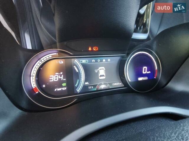 Сірий Кіа Niro, об'ємом двигуна 0 л та пробігом 154 тис. км за 18000 $, фото 26 на Automoto.ua