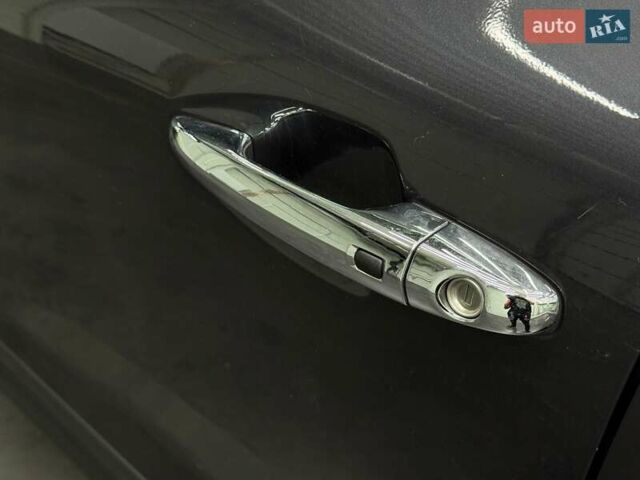 Сірий Кіа Niro, об'ємом двигуна 0 л та пробігом 93 тис. км за 18737 $, фото 11 на Automoto.ua