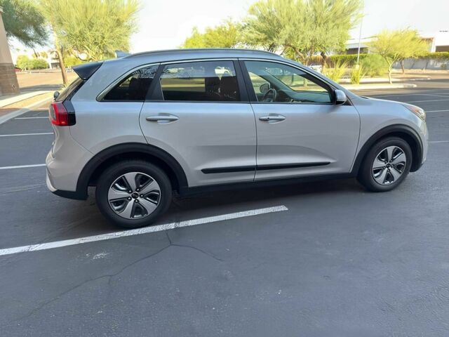 Киа Niro 2019 в Одессе на Automoto.ua Серый Киа Niro, объемом двигателя 1.6 л и пробегом 45 тыс. км за 13000 $, фото 6 на Automoto.ua