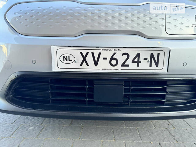 Серый Киа Niro, объемом двигателя 0 л и пробегом 136 тыс. км за 18499 $, фото 43 на Automoto.ua