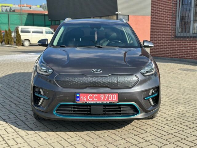 Серый Киа Niro, объемом двигателя 0 л и пробегом 151 тыс. км за 16750 $, фото 1 на Automoto.ua