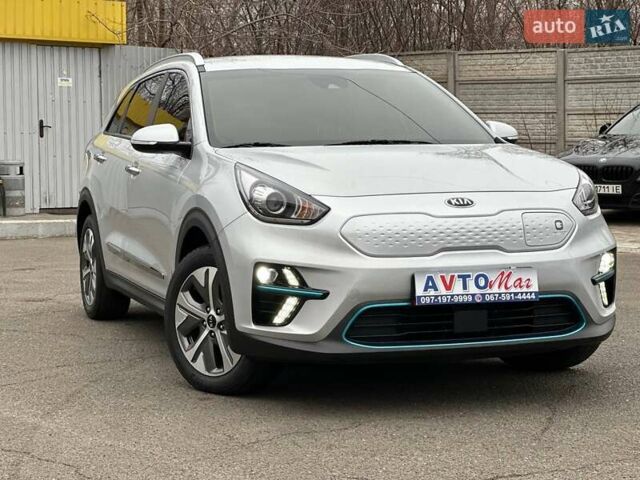 Киа Niro 2019 в Кривом Роге на Automoto.ua Серый Киа Niro, объемом двигателя 0 л и пробегом 27 тыс. км за 24000 $, фото 11 на Automoto.ua