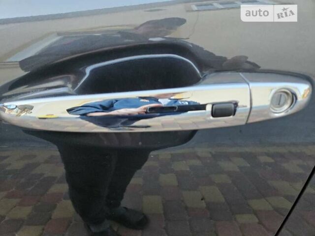 Серый Киа Niro, объемом двигателя 0 л и пробегом 128 тыс. км за 18500 $, фото 25 на Automoto.ua