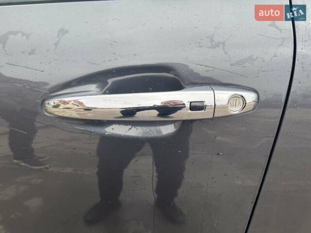 Серый Киа Niro, объемом двигателя 0 л и пробегом 148 тыс. км за 16950 $, фото 25 на Automoto.ua