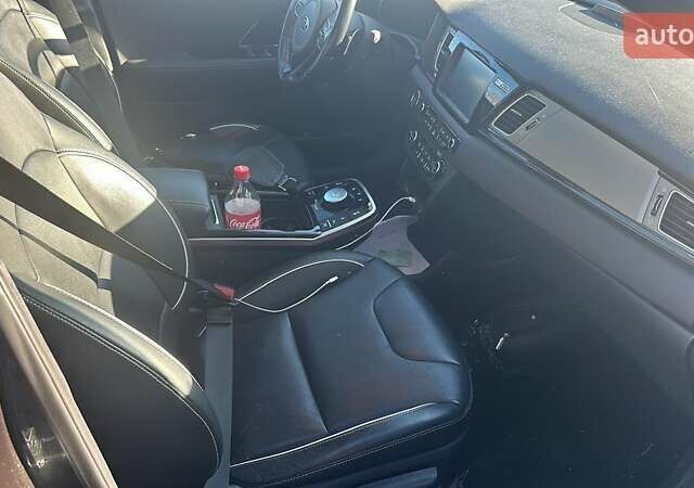 Серый Киа Niro, объемом двигателя 0 л и пробегом 84 тыс. км за 17960 $, фото 15 на Automoto.ua