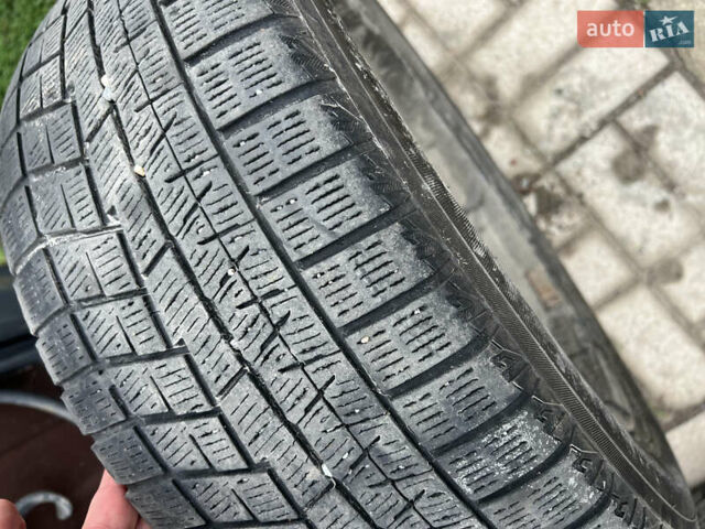 Серый Киа Niro, объемом двигателя 0 л и пробегом 116 тыс. км за 17990 $, фото 46 на Automoto.ua