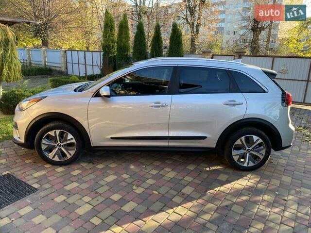 Киа Niro 2019 в Виннице на Automoto.ua Серый Киа Niro, объемом двигателя 0 л и пробегом 110 тыс. км за 17300 $, фото 32 на Automoto.ua
