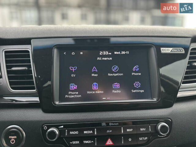 Серый Киа Niro, объемом двигателя 0 л и пробегом 157 тыс. км за 16999 $, фото 62 на Automoto.ua