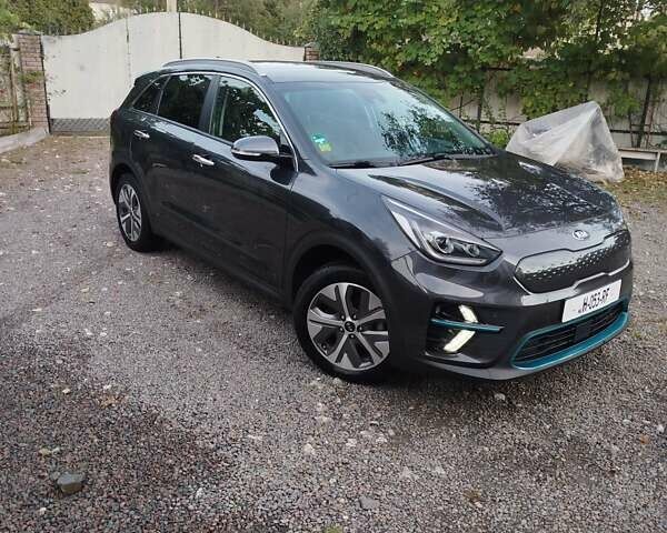 Сірий Кіа Niro, об'ємом двигуна 0 л та пробігом 92 тис. км за 19800 $, фото 14 на Automoto.ua