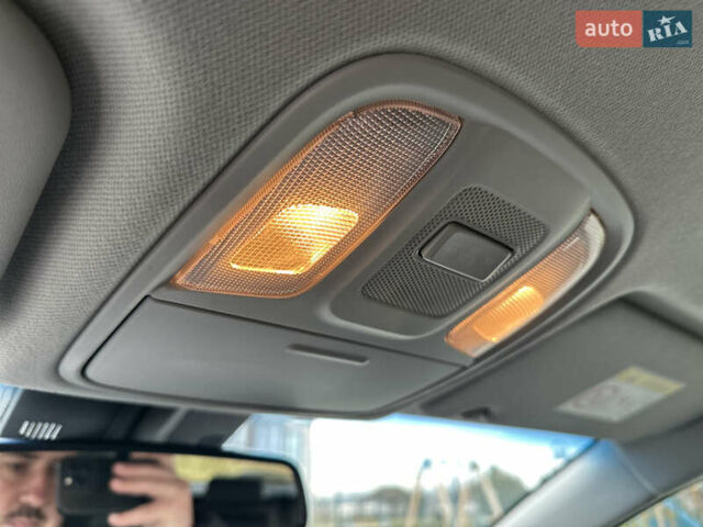 Серый Киа Niro, объемом двигателя 0 л и пробегом 157 тыс. км за 16999 $, фото 60 на Automoto.ua