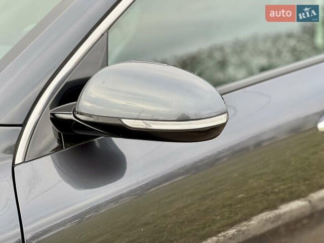 Серый Киа Niro, объемом двигателя 0 л и пробегом 70 тыс. км за 19350 $, фото 18 на Automoto.ua