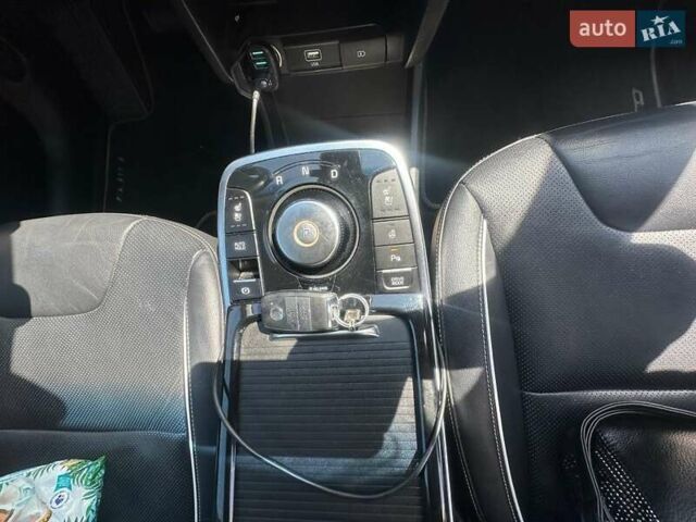 Серый Киа Niro, объемом двигателя 0 л и пробегом 91 тыс. км за 19500 $, фото 19 на Automoto.ua