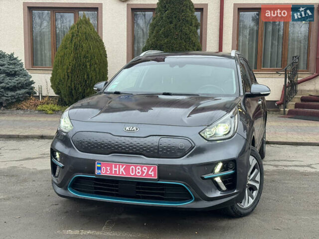 Серый Киа Niro, объемом двигателя 0 л и пробегом 148 тыс. км за 16950 $, фото 3 на Automoto.ua