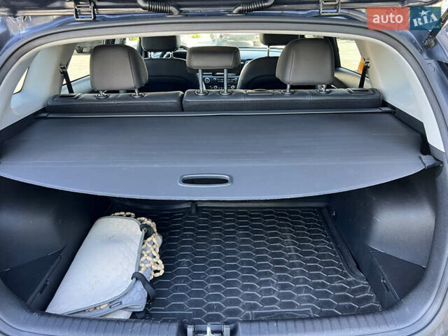 Сірий Кіа Niro, об'ємом двигуна 0 л та пробігом 92 тис. км за 18800 $, фото 38 на Automoto.ua