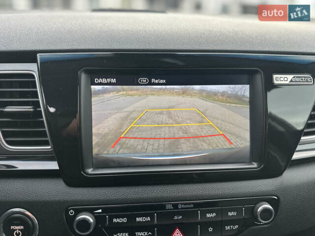 Серый Киа Niro, объемом двигателя 0 л и пробегом 157 тыс. км за 16999 $, фото 55 на Automoto.ua