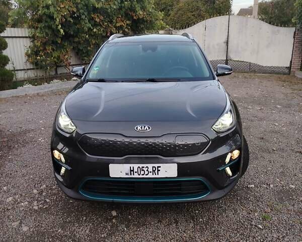 Сірий Кіа Niro, об'ємом двигуна 0 л та пробігом 92 тис. км за 19800 $, фото 2 на Automoto.ua