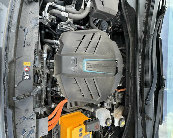 Серый Киа Niro, объемом двигателя 0 л и пробегом 102 тыс. км за 18499 $, фото 50 на Automoto.ua
