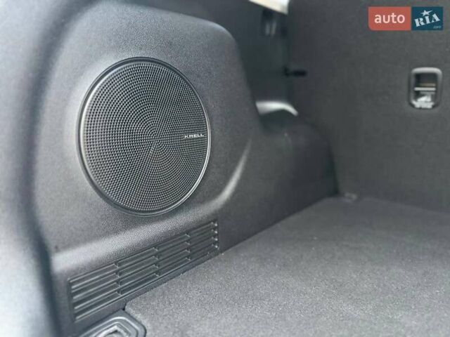 Киа Niro 2019 в Кривом Роге на Automoto.ua Серый Киа Niro, объемом двигателя 0 л и пробегом 27 тыс. км за 24000 $, фото 49 на Automoto.ua