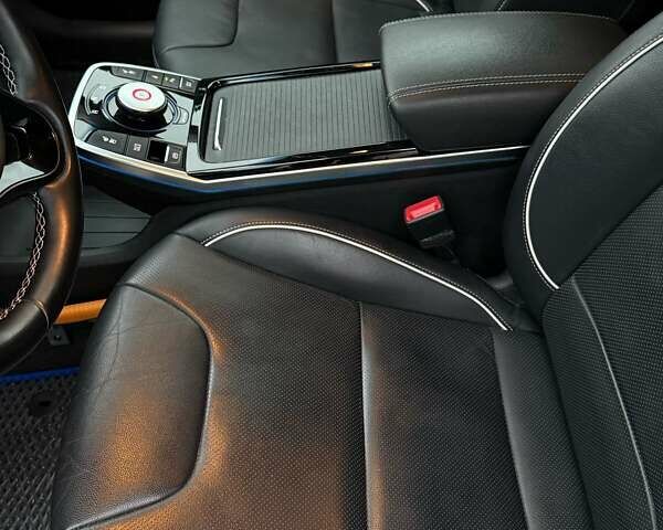 Серый Киа Niro, объемом двигателя 0 л и пробегом 110 тыс. км за 18250 $, фото 14 на Automoto.ua
