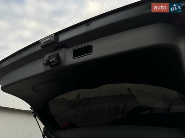 Сірий Кіа Niro, об'ємом двигуна 0 л та пробігом 101 тис. км за 16800 $, фото 17 на Automoto.ua