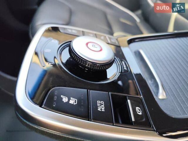 Серый Киа Niro, объемом двигателя 0 л и пробегом 129 тыс. км за 18555 $, фото 33 на Automoto.ua