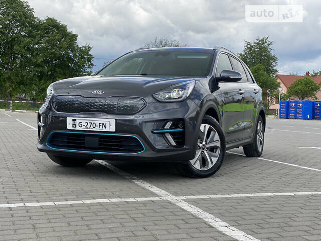 Сірий Кіа Niro, об'ємом двигуна 0 л та пробігом 170 тис. км за 18200 $, фото 9 на Automoto.ua