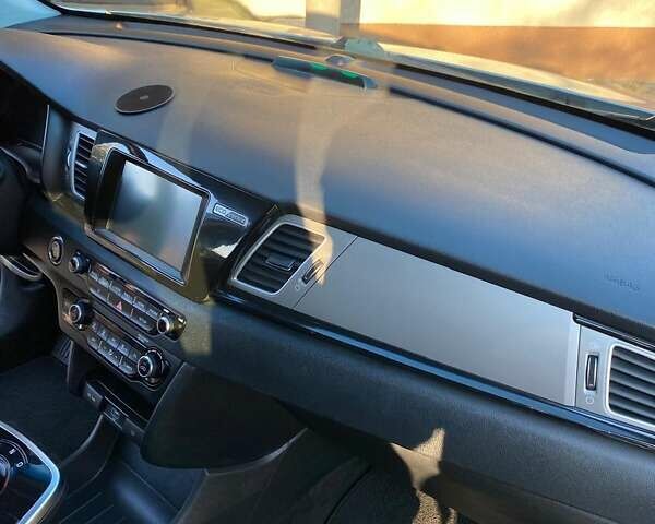 Киа Niro 2019 в Виннице на Automoto.ua Серый Киа Niro, объемом двигателя 0 л и пробегом 110 тыс. км за 17300 $, фото 28 на Automoto.ua