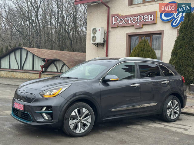 Серый Киа Niro, объемом двигателя 0 л и пробегом 148 тыс. км за 16950 $, фото 6 на Automoto.ua