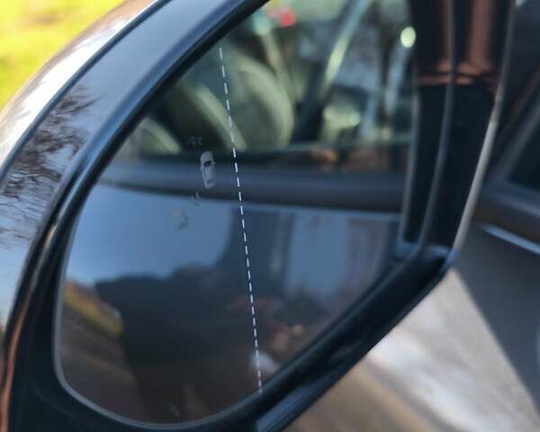 Сірий Кіа Niro, об'ємом двигуна 0 л та пробігом 154 тис. км за 18000 $, фото 64 на Automoto.ua