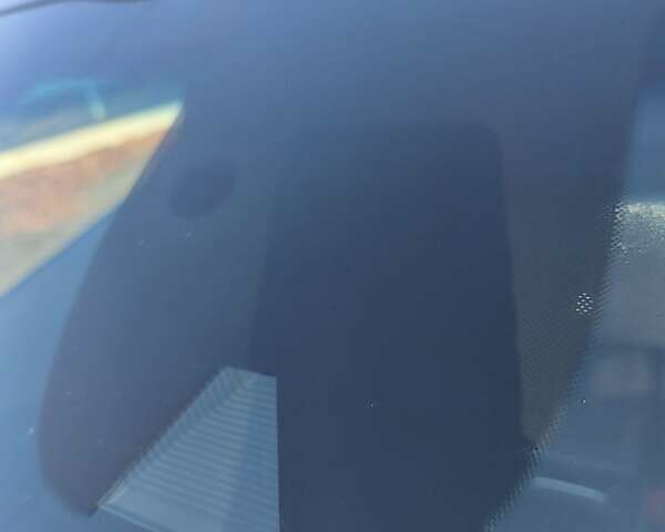 Сірий Кіа Niro, об'ємом двигуна 0 л та пробігом 154 тис. км за 18000 $, фото 59 на Automoto.ua