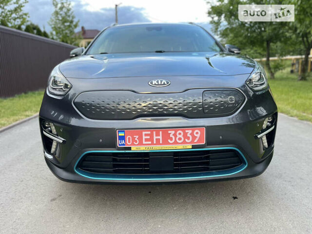 Серый Киа Niro, объемом двигателя 0 л и пробегом 132 тыс. км за 18399 $, фото 4 на Automoto.ua