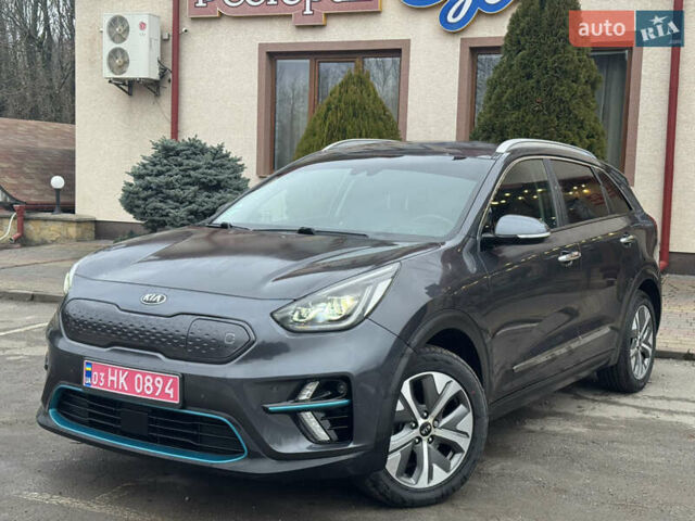Серый Киа Niro, объемом двигателя 0 л и пробегом 148 тыс. км за 16950 $, фото 2 на Automoto.ua