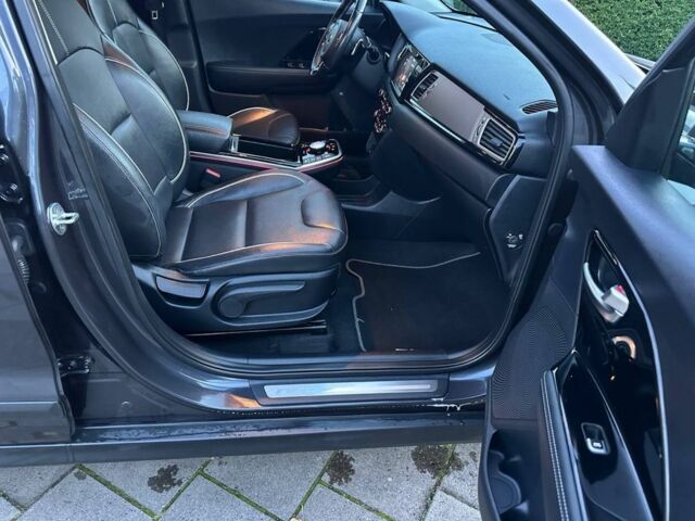 Киа Niro 2019 в Киеве на Automoto.ua Серый Киа Niro, объемом двигателя 0 л и пробегом 102 тыс. км за 16128 $, фото 18 на Automoto.ua