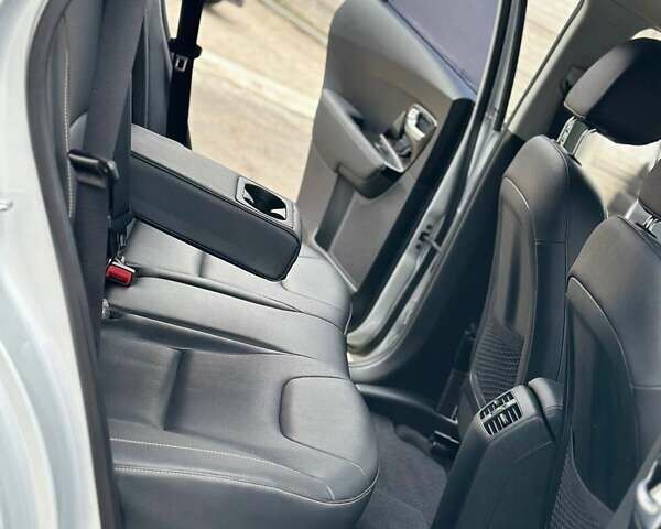 Серый Киа Niro, объемом двигателя 0 л и пробегом 27 тыс. км за 24444 $, фото 43 на Automoto.ua