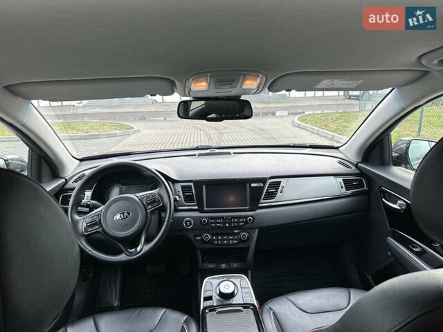 Серый Киа Niro, объемом двигателя 0 л и пробегом 157 тыс. км за 16999 $, фото 42 на Automoto.ua