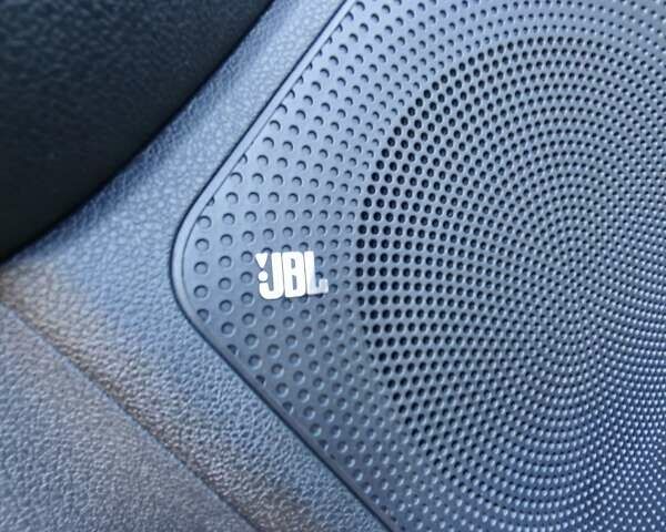 Сірий Кіа Niro, об'ємом двигуна 0 л та пробігом 154 тис. км за 18000 $, фото 19 на Automoto.ua