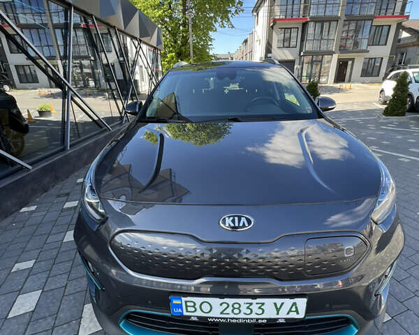Сірий Кіа Niro, об'ємом двигуна 0 л та пробігом 92 тис. км за 18800 $, фото 13 на Automoto.ua