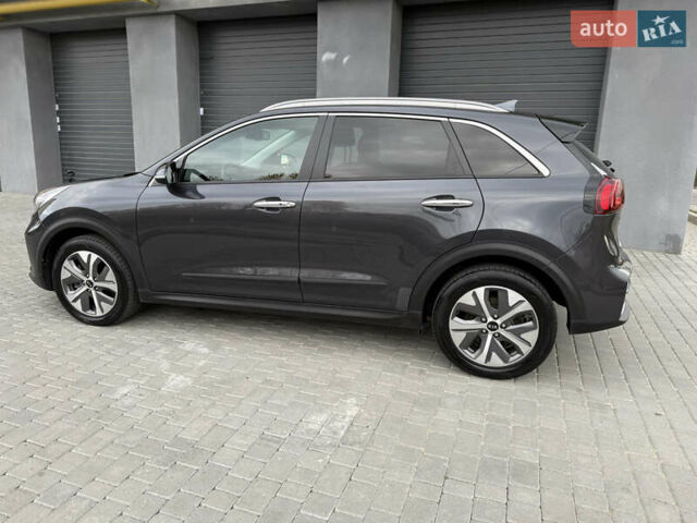 Кіа Niro 2020 у Вінниці на Automoto.ua Сірий Кіа Niro, об'ємом двигуна 0 л та пробігом 157 тис. км за 19500 $, фото 6 на Automoto.ua