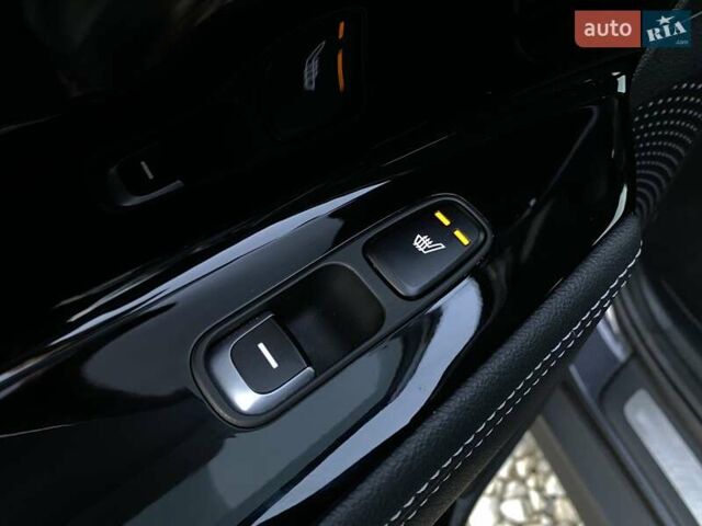 Киа Niro 2020 в Львове на Automoto.ua Серый Киа Niro, объемом двигателя 0 л и пробегом 107 тыс. км за 20950 $, фото 12 на Automoto.ua