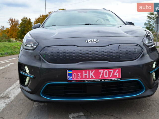Серый Киа Niro, объемом двигателя 0 л и пробегом 77 тыс. км за 19950 $, фото 16 на Automoto.ua