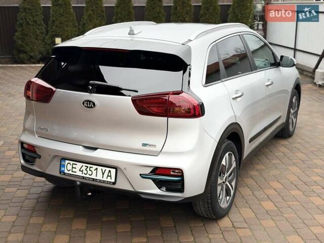 Сірий Кіа Niro, об'ємом двигуна 0 л та пробігом 71 тис. км за 21999 $, фото 12 на Automoto.ua