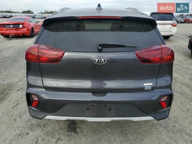 Серый Киа Niro, объемом двигателя 1.58 л и пробегом 56 тыс. км за 3600 $, фото 5 на Automoto.ua