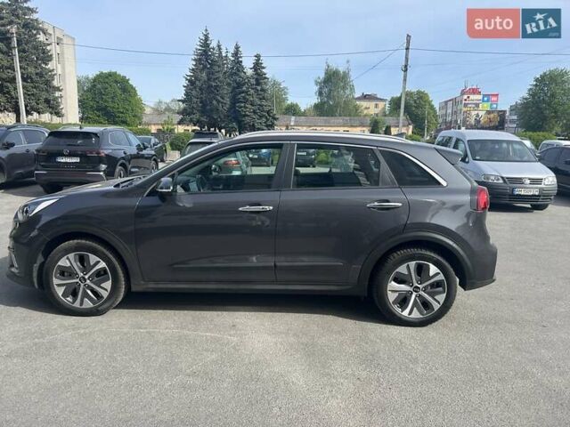 Кіа Niro 2020 у Житомирі на Automoto.ua Сірий Кіа Niro, об'ємом двигуна 0 л та пробігом 66 тис. км за 19500 $, фото 2 на Automoto.ua