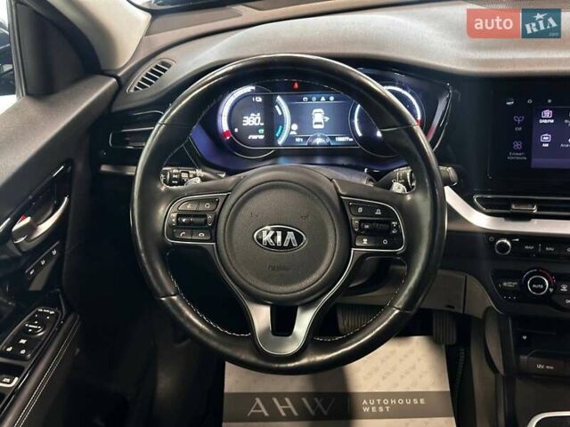 Сірий Кіа Niro, об'ємом двигуна 0 л та пробігом 155 тис. км за 19400 $, фото 36 на Automoto.ua